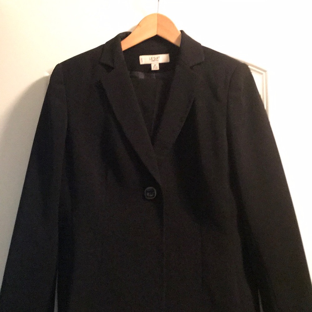 Le Suit (Macy’s) 2 piece suit